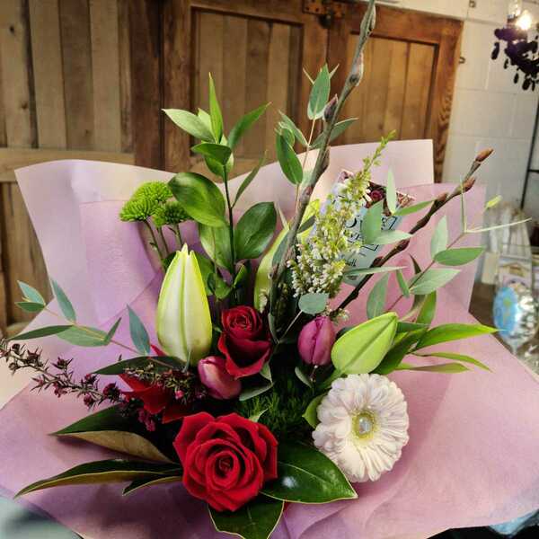 Flowers delivered to customer