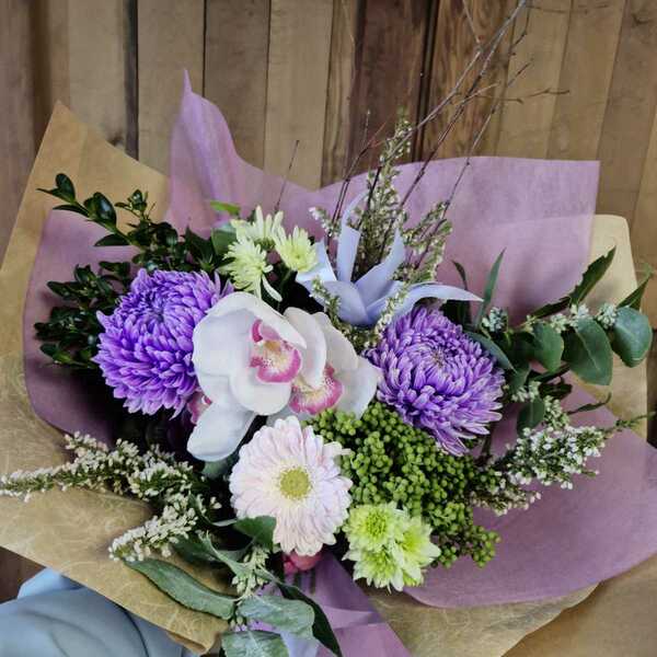 Flowers delivered to customer