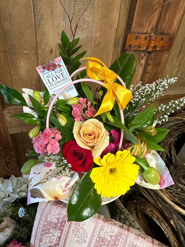 Flowers delivered to customer
