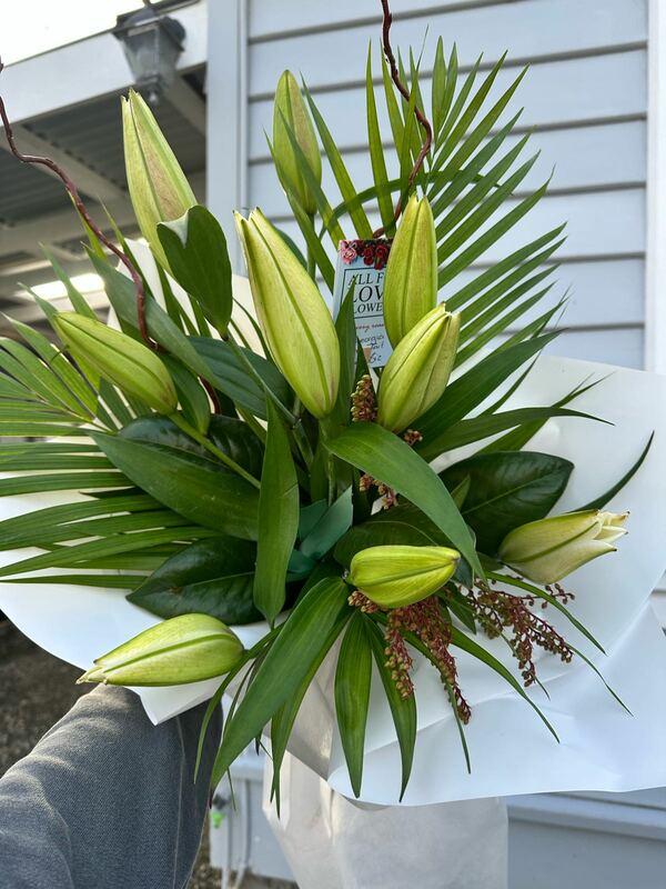 Flowers delivered to customer