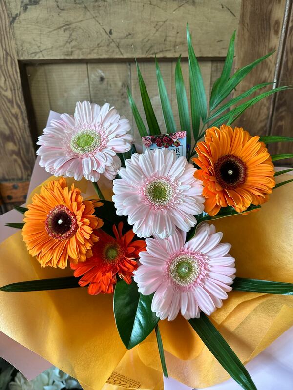 Flowers delivered to customer
