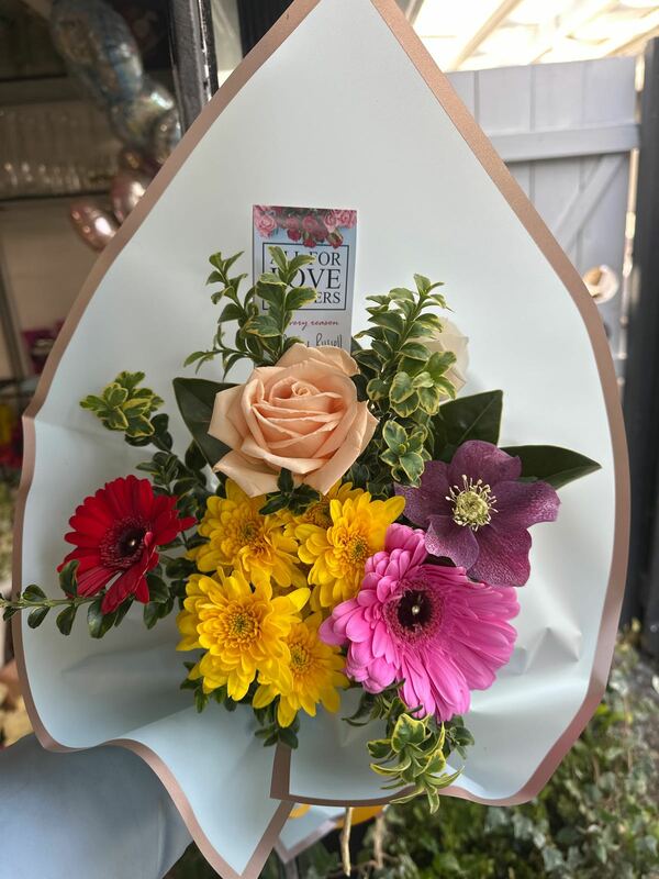Flowers delivered to customer
