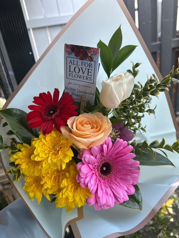Flowers delivered to customer