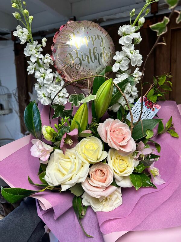 Flowers delivered to customer