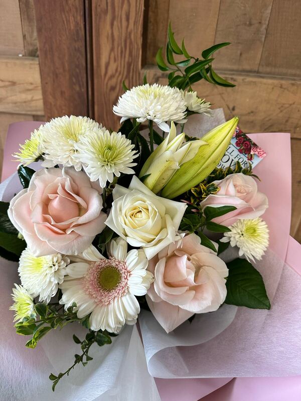 Flowers delivered to customer