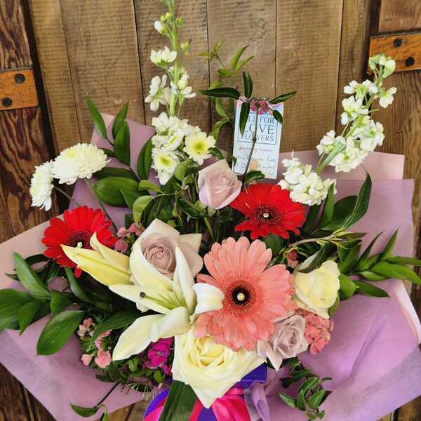 Flowers delivered to customer