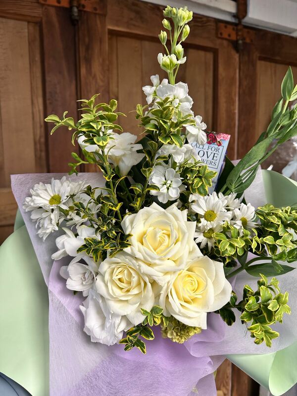 Flowers delivered to customer