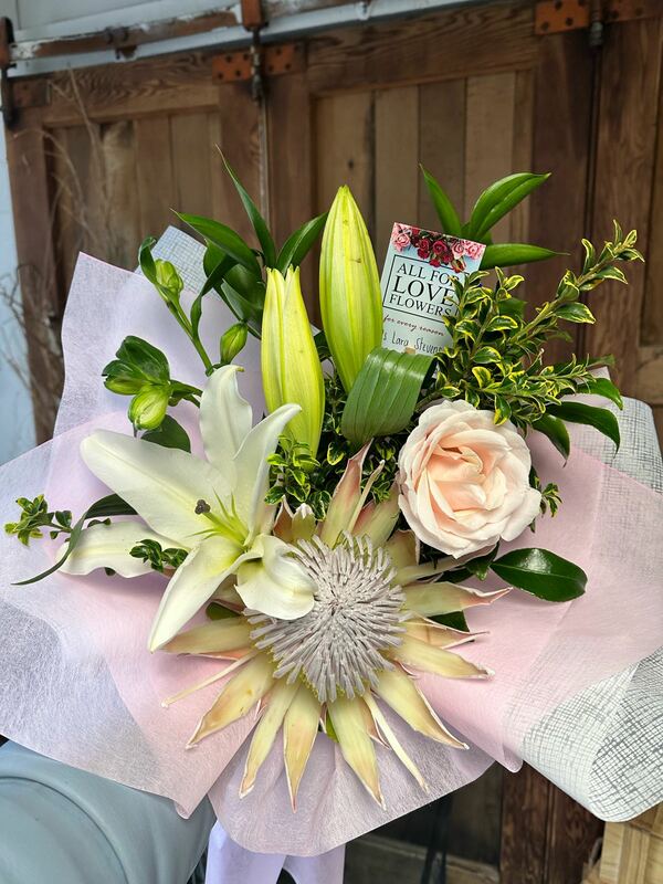 Flowers delivered to customer