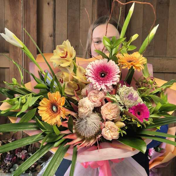 Flowers delivered to customer