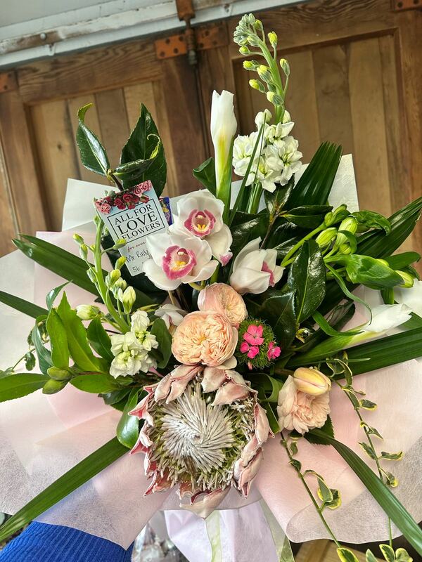 Flowers delivered to customer