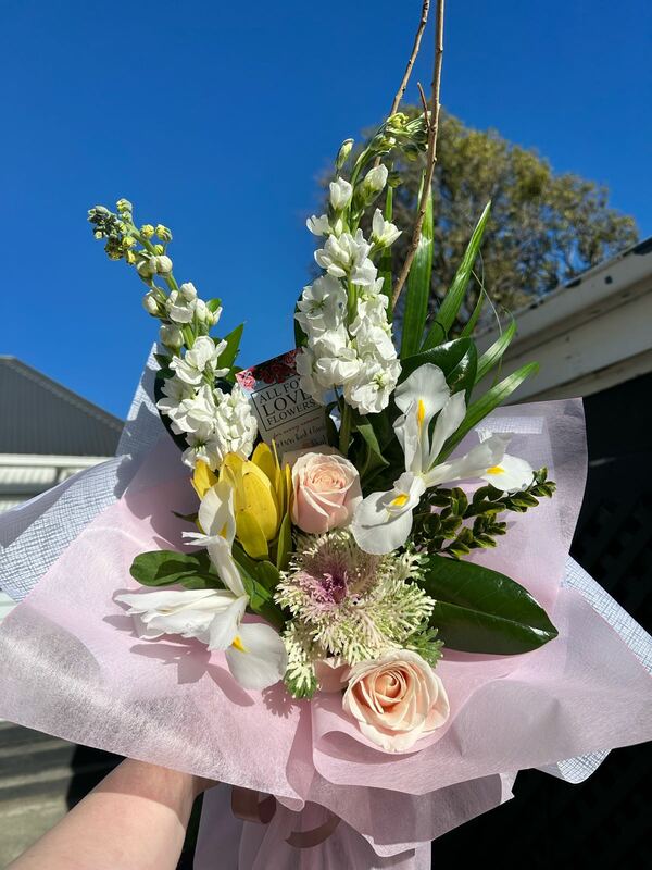 Flowers delivered to customer