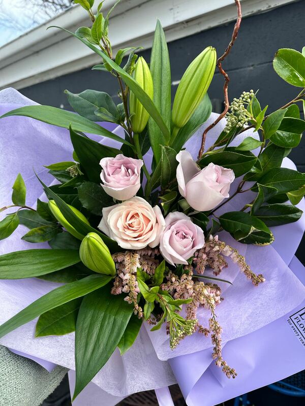 Flowers delivered to customer