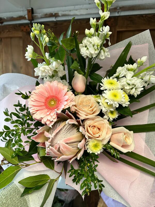 Flowers delivered to customer