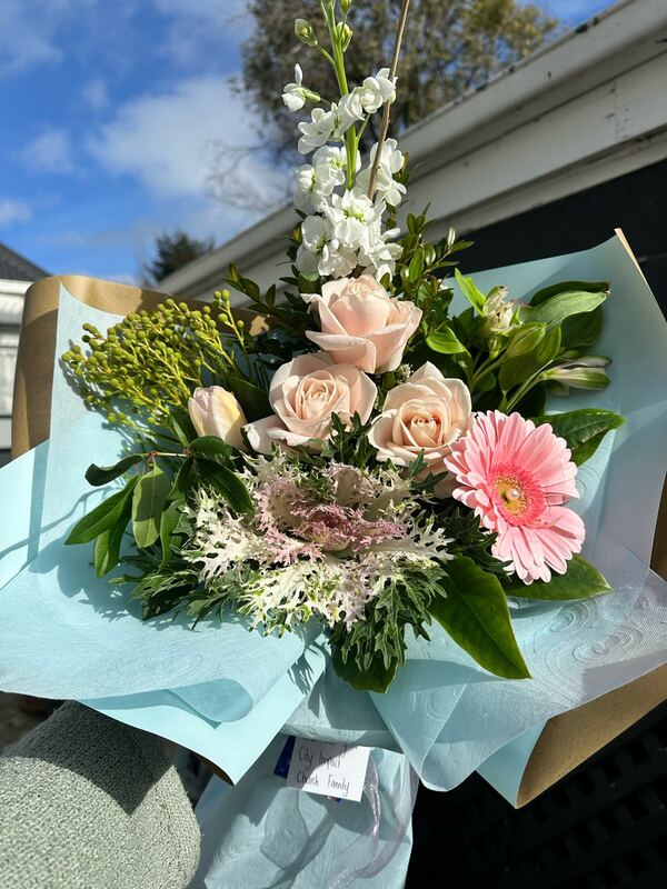 Flowers delivered to customer
