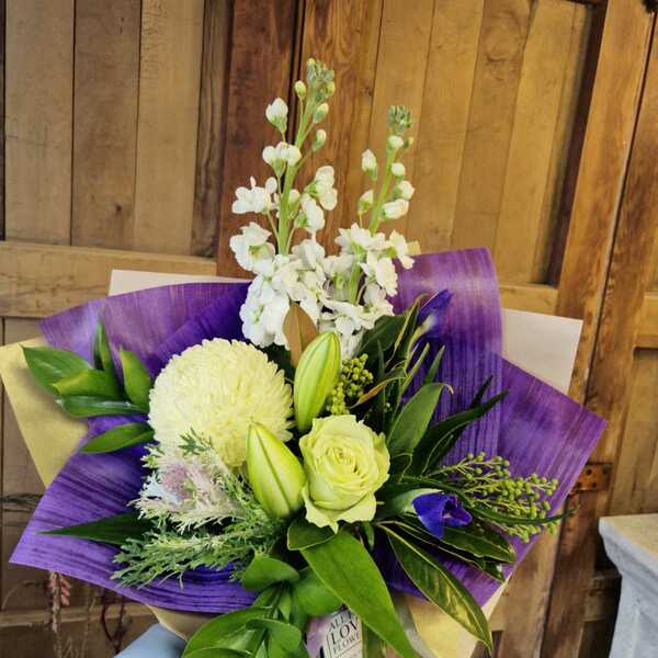 Flowers delivered to customer