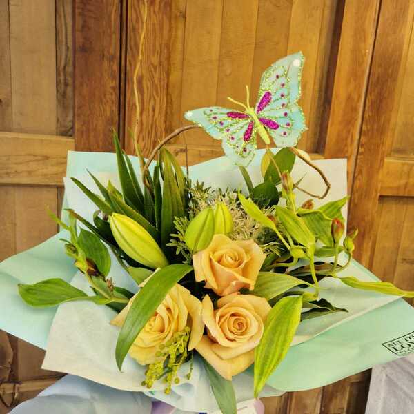 Flowers delivered to customer