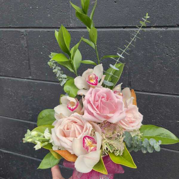 Flowers delivered to customer