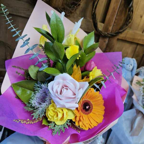 Flowers delivered to customer
