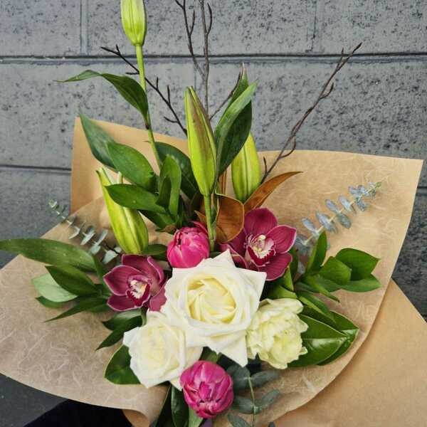 Flowers delivered to customer
