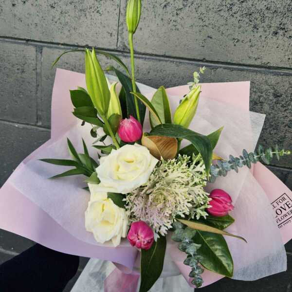 Flowers delivered to customer
