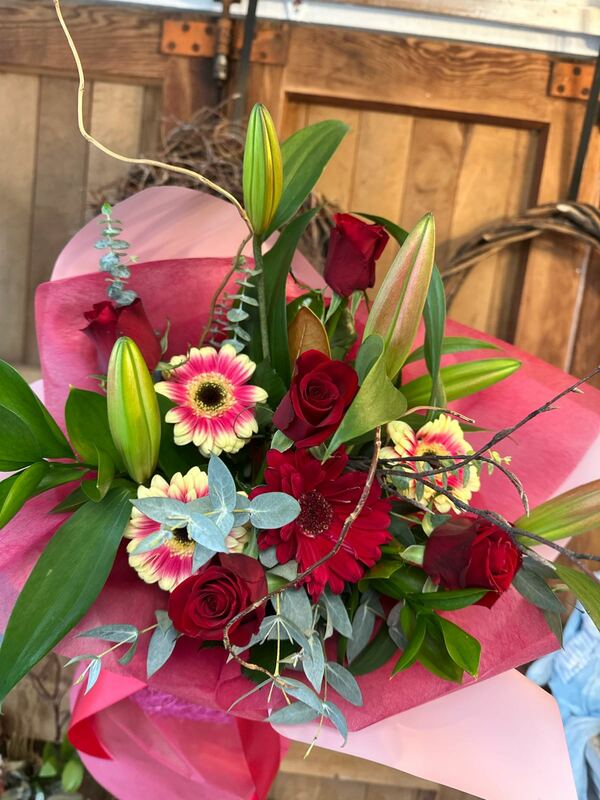 Flowers delivered to customer
