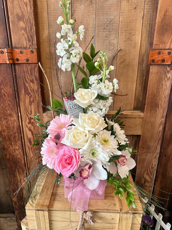 Flowers delivered to customer
