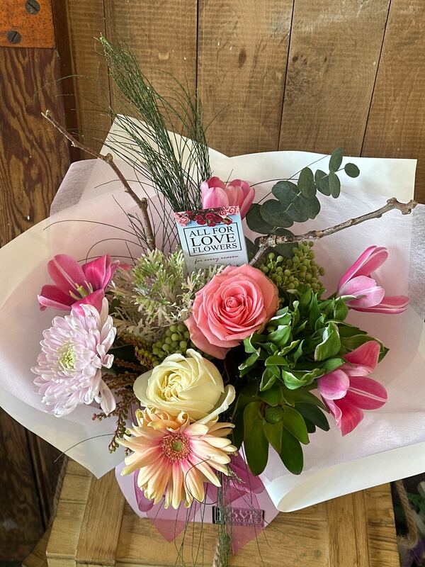 Flowers delivered to customer