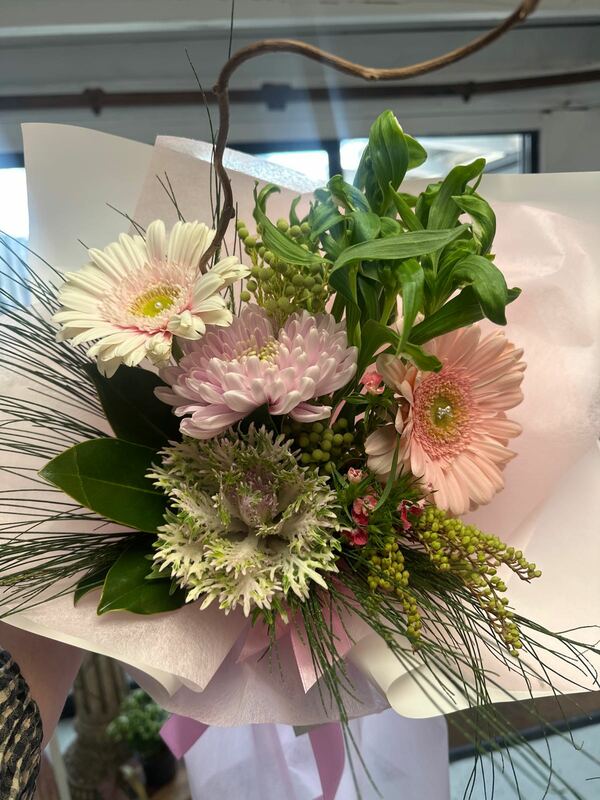 Flowers delivered to customer