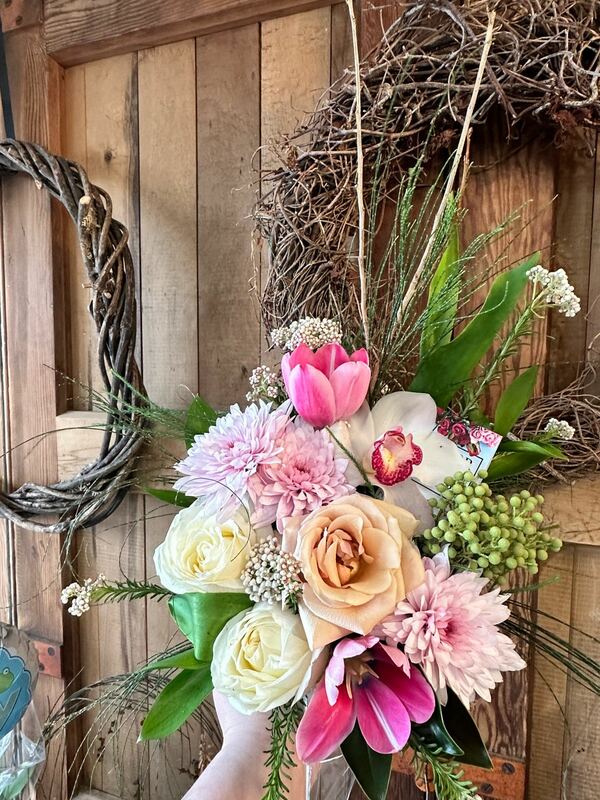 Flowers delivered to customer