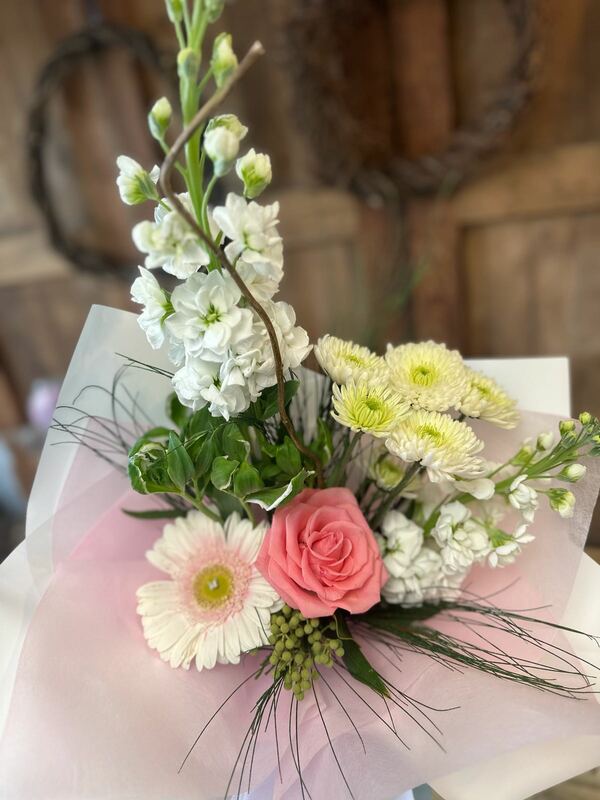 Flowers delivered to customer