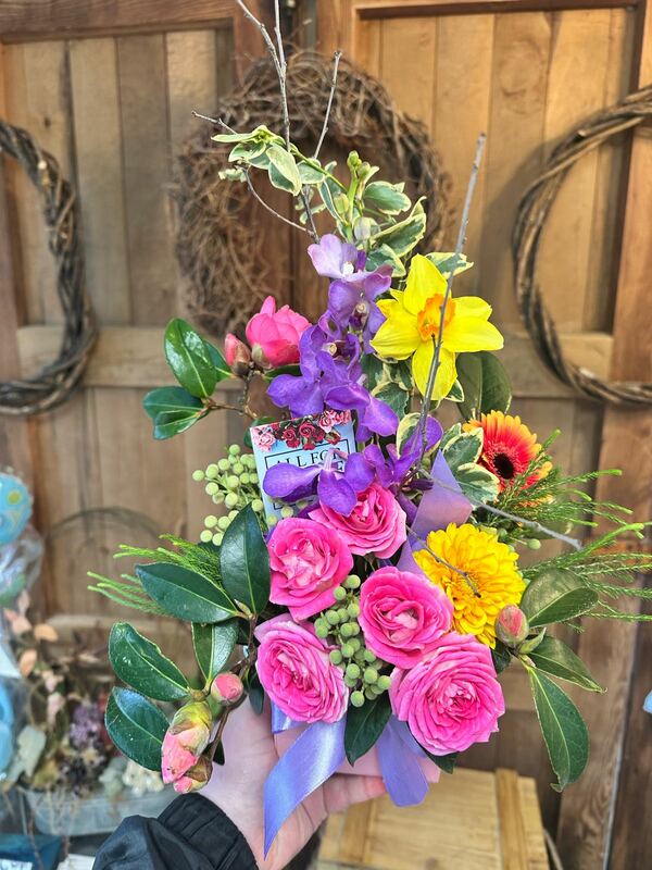 Flowers delivered to customer