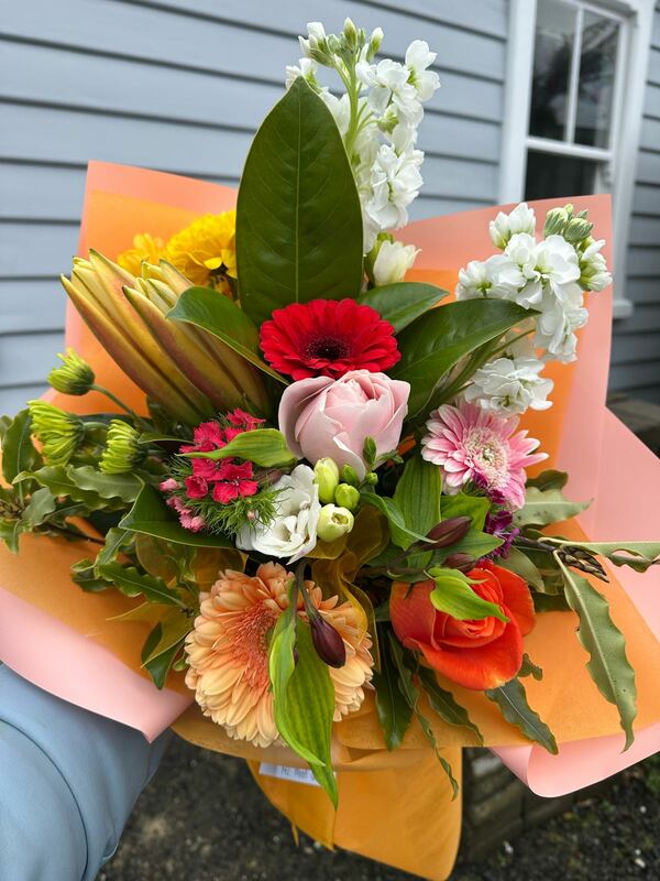 Flowers delivered to customer