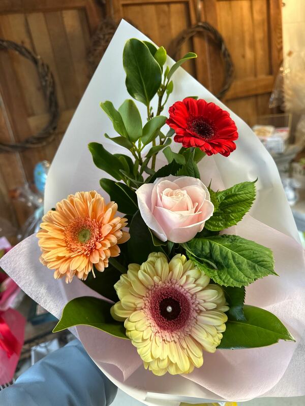 Flowers delivered to customer