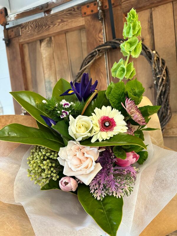 Flowers delivered to customer