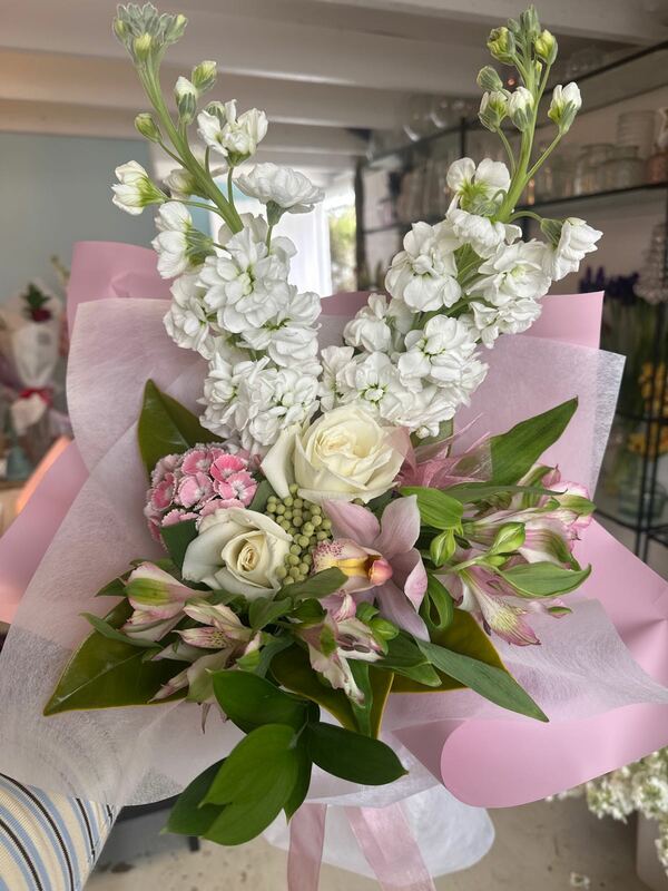 Flowers delivered to customer