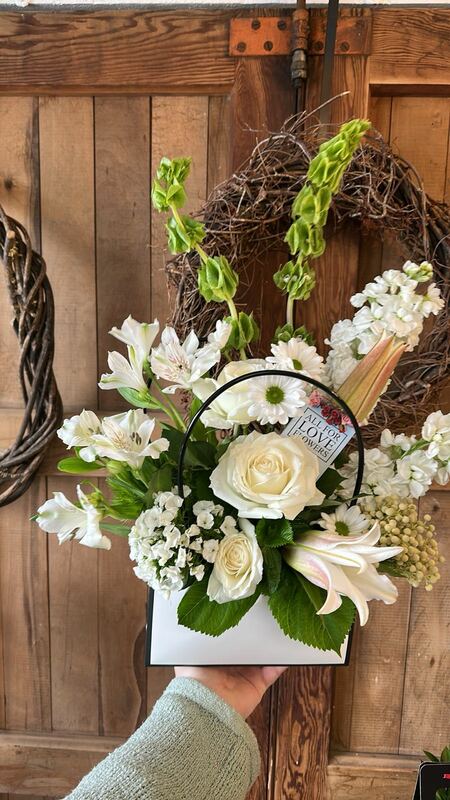 Flowers delivered to customer