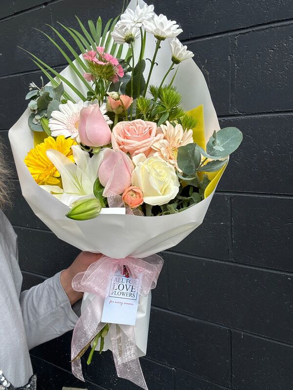 Flowers delivered to customer