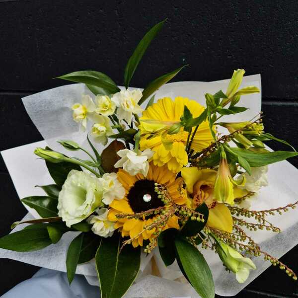 Flowers delivered to customer