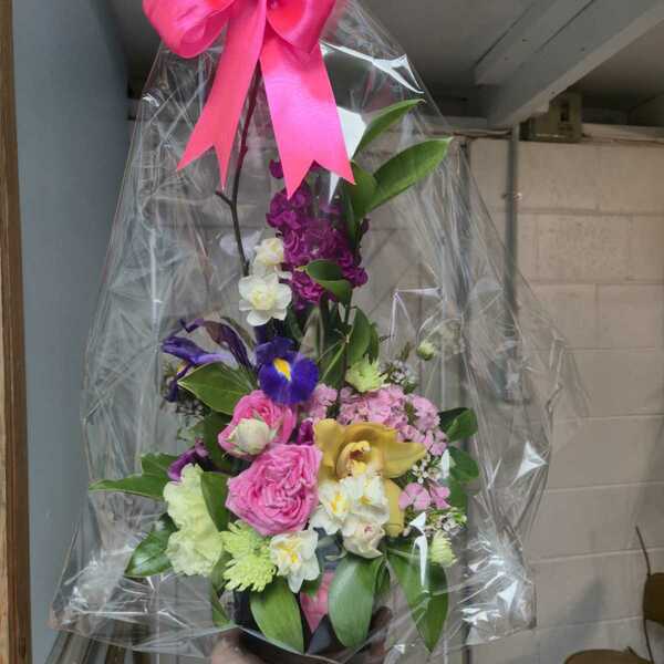 Flowers delivered to customer
