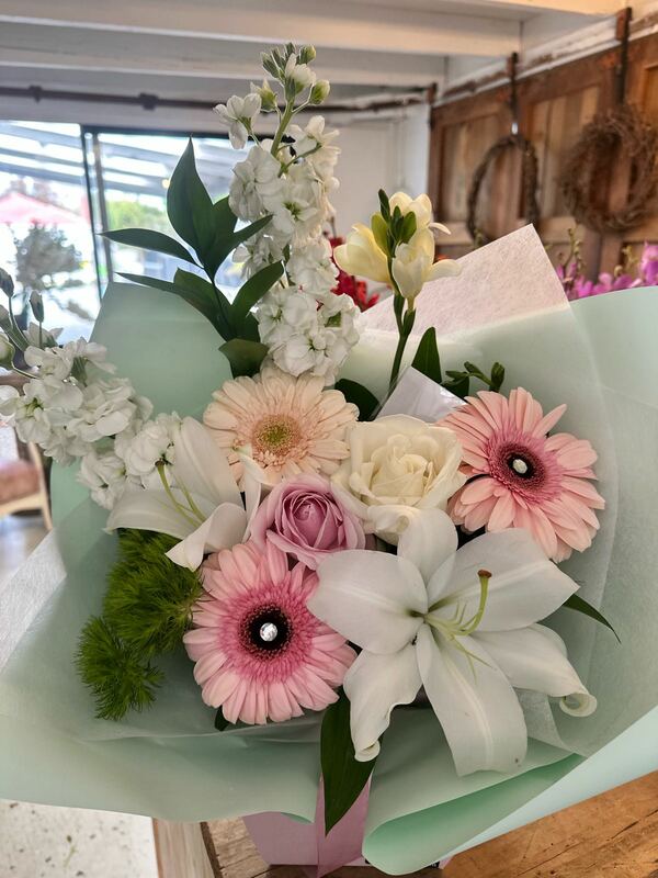 Flowers delivered to customer
