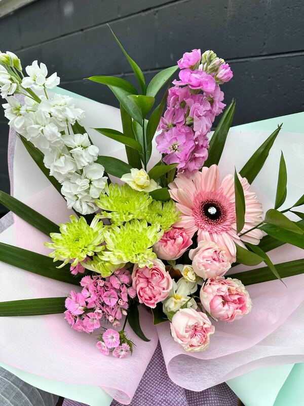 Flowers delivered to customer