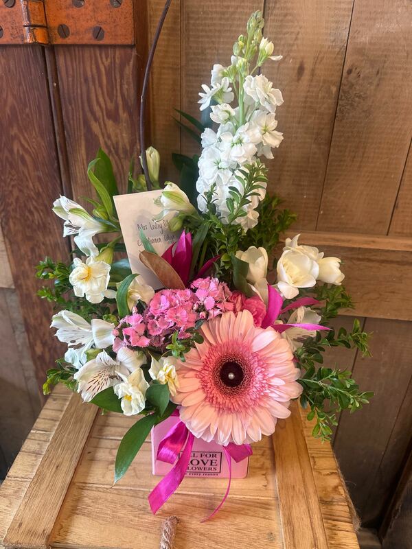 Flowers delivered to customer
