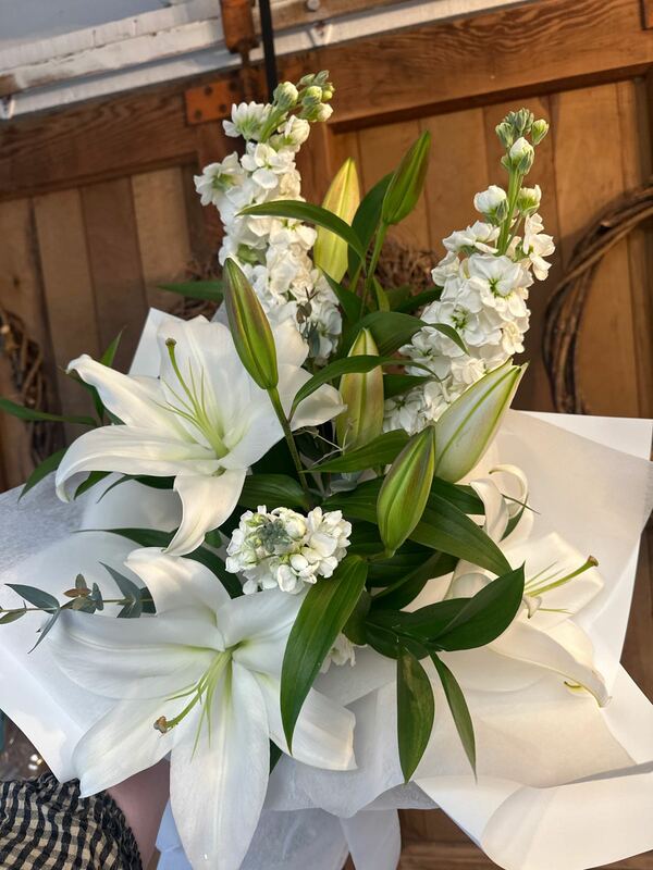 Flowers delivered to customer