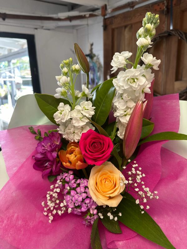 Flowers delivered to customer