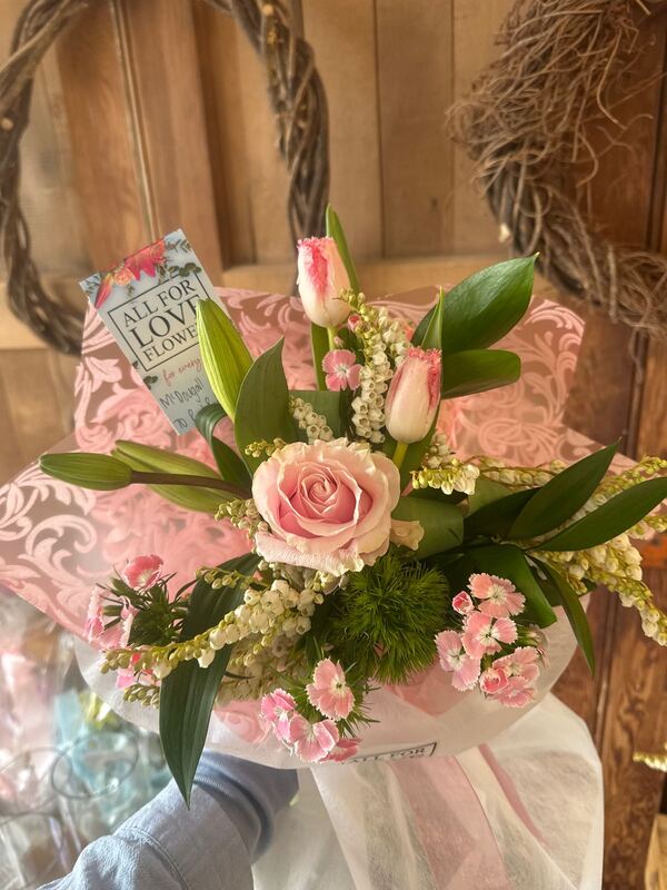 Flowers delivered to customer