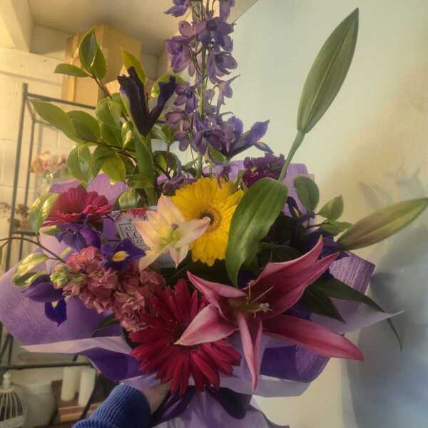 Flowers delivered to customer