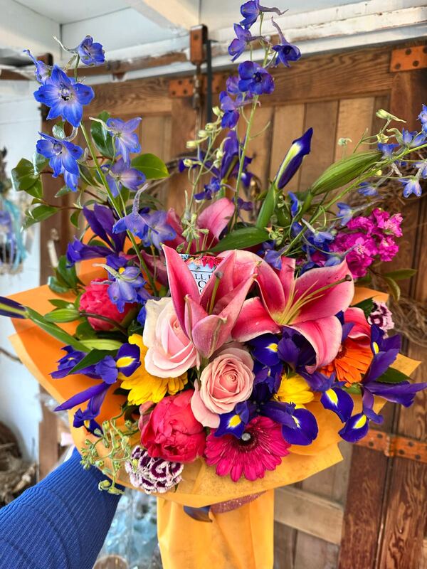 Flowers delivered to customer