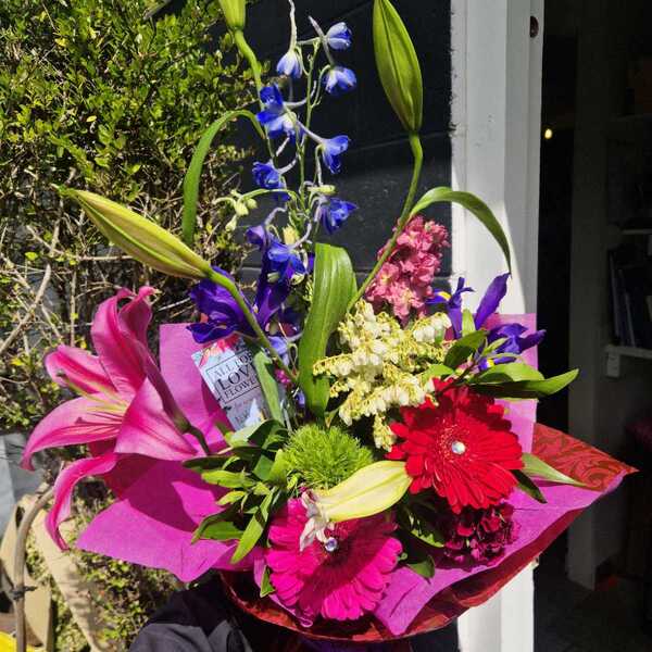Flowers delivered to customer